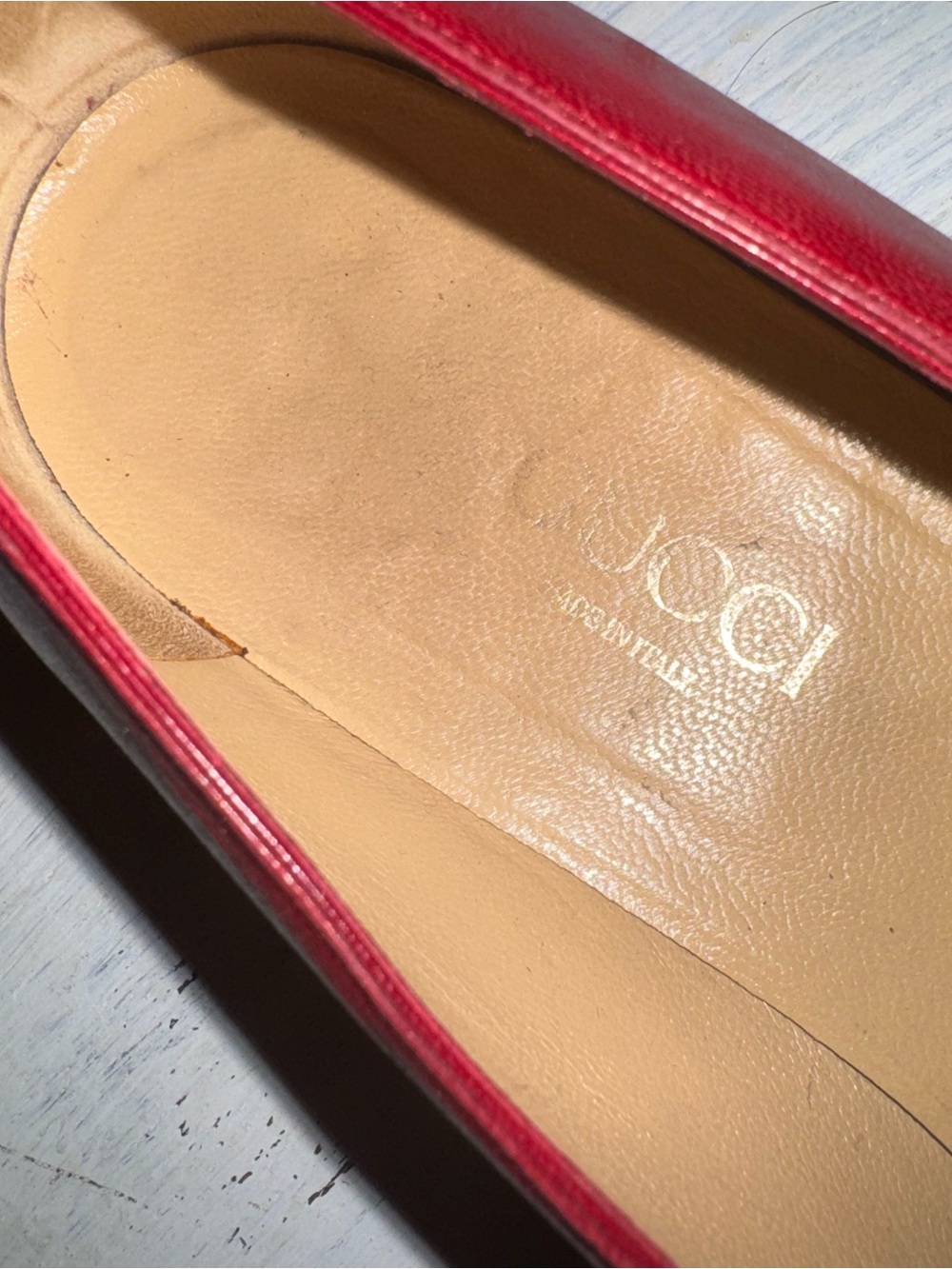 Gucci Red Leather Pointed-Toe Flats - Picture 2 of 8